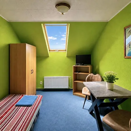 Astoria Casa de hóspedes Klášterec nad Ohří